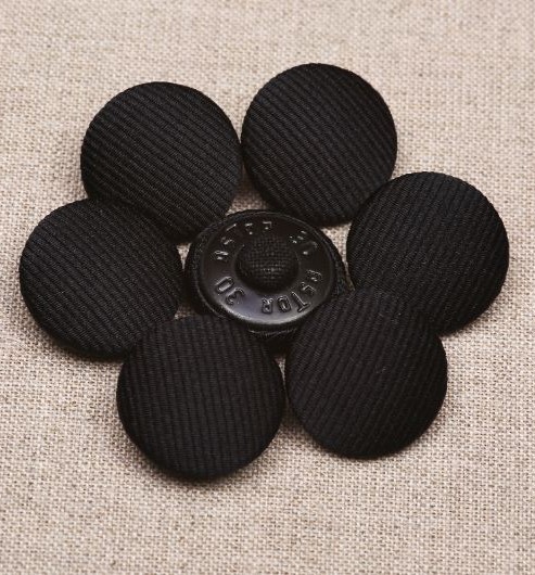 30L Silk Cord Covered Buttons