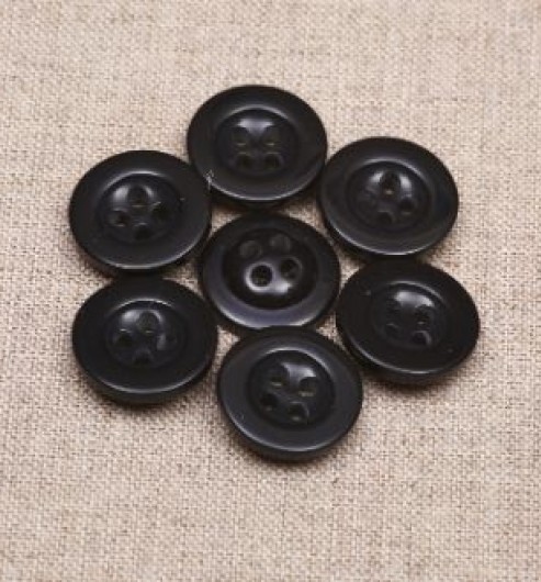 23L Trouser Fly Buttons
