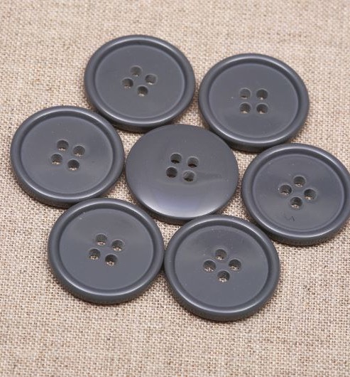 24L Thin Rim Polyester Buttons