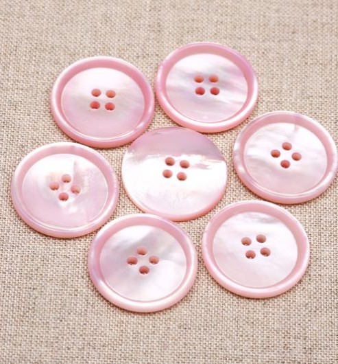 24L Pink MOP Buttons