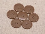 24L Thin rim - Polyester Buttons - Fawn