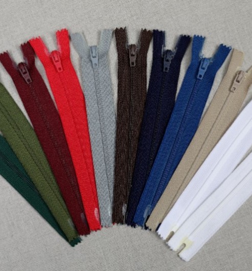 Nylon Zips 25cms/10"