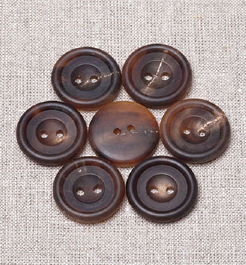 Unpolished 2 hole Horn Buttons - The Lining Company