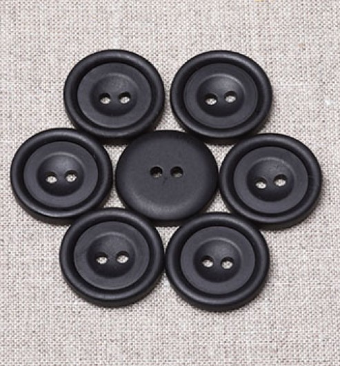 45L Dull Horn Buttons