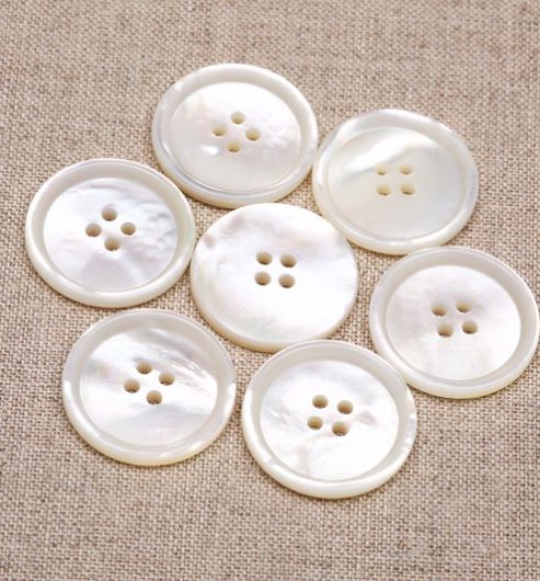 18L White MOP Buttons
