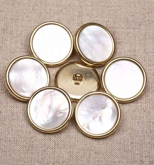 24L White MOP Buttons with Gold Rim