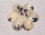 30L Dull Horn Buttons 4 hole - Col. 19 Light 25% Mottled