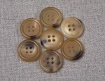 30L Polished Horn Button 4 hole - Light Mottled