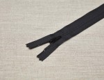 Nylon Zips 25 cm - 10" - Black